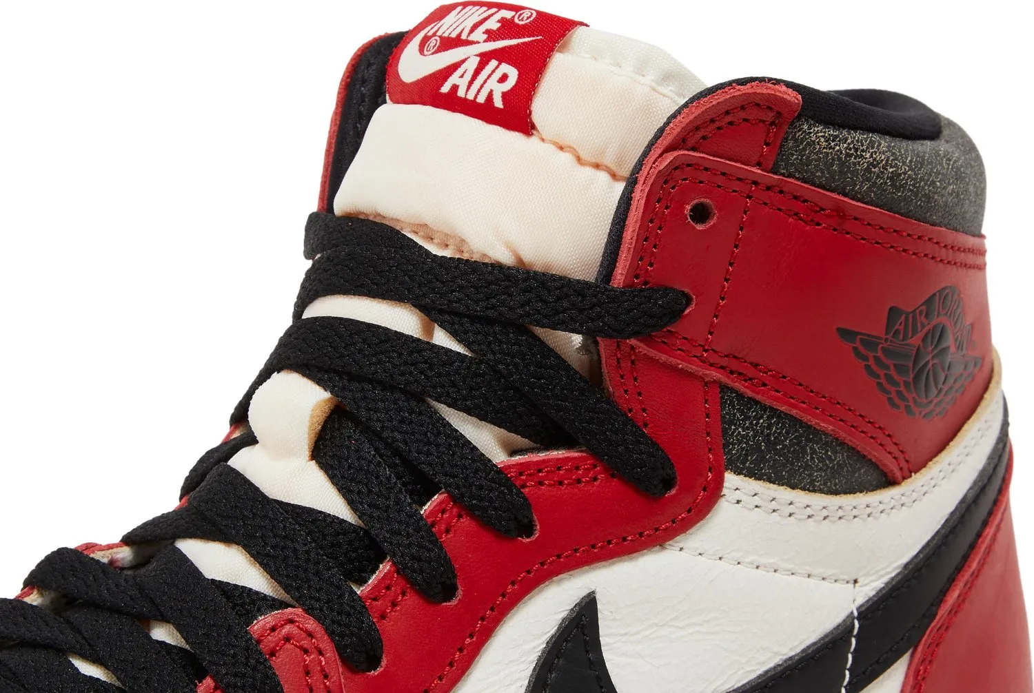 Air Jordan 1 Retro High OG 'Chicago Lost & Found'