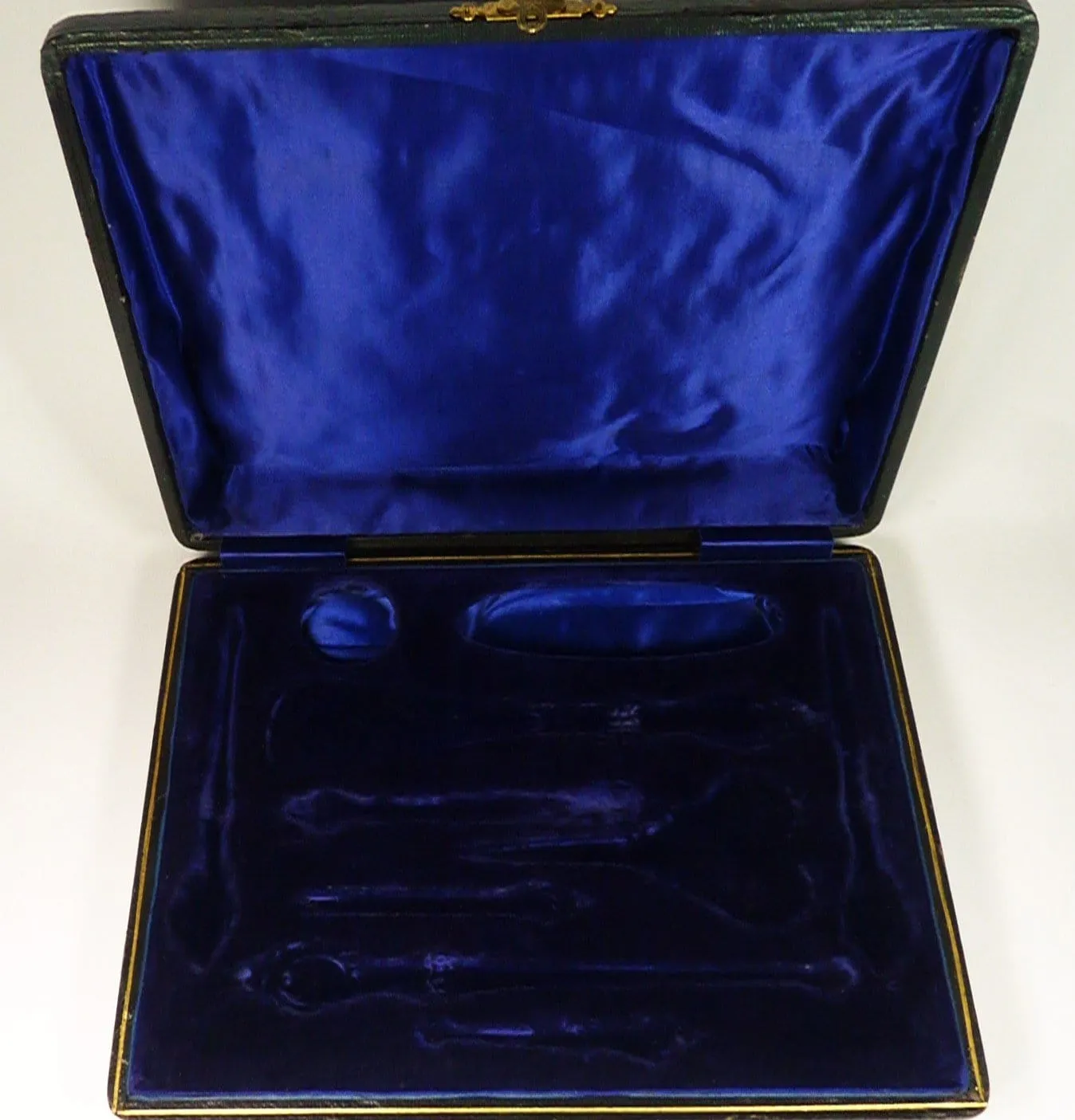 Antique Edwardian Sterling Silver Grooming Set Vanity Case William Devenport 1903