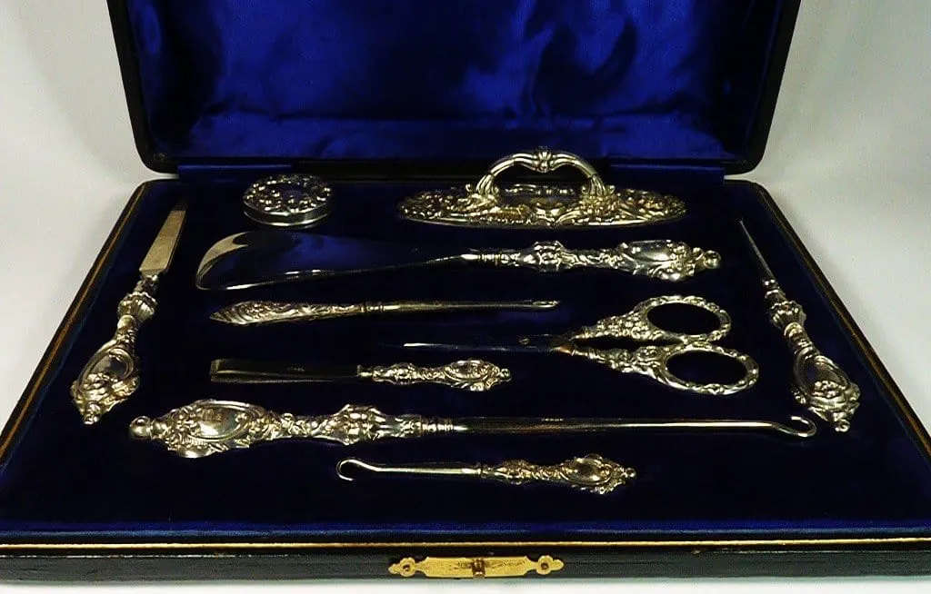 Antique Edwardian Sterling Silver Grooming Set Vanity Case William Devenport 1903