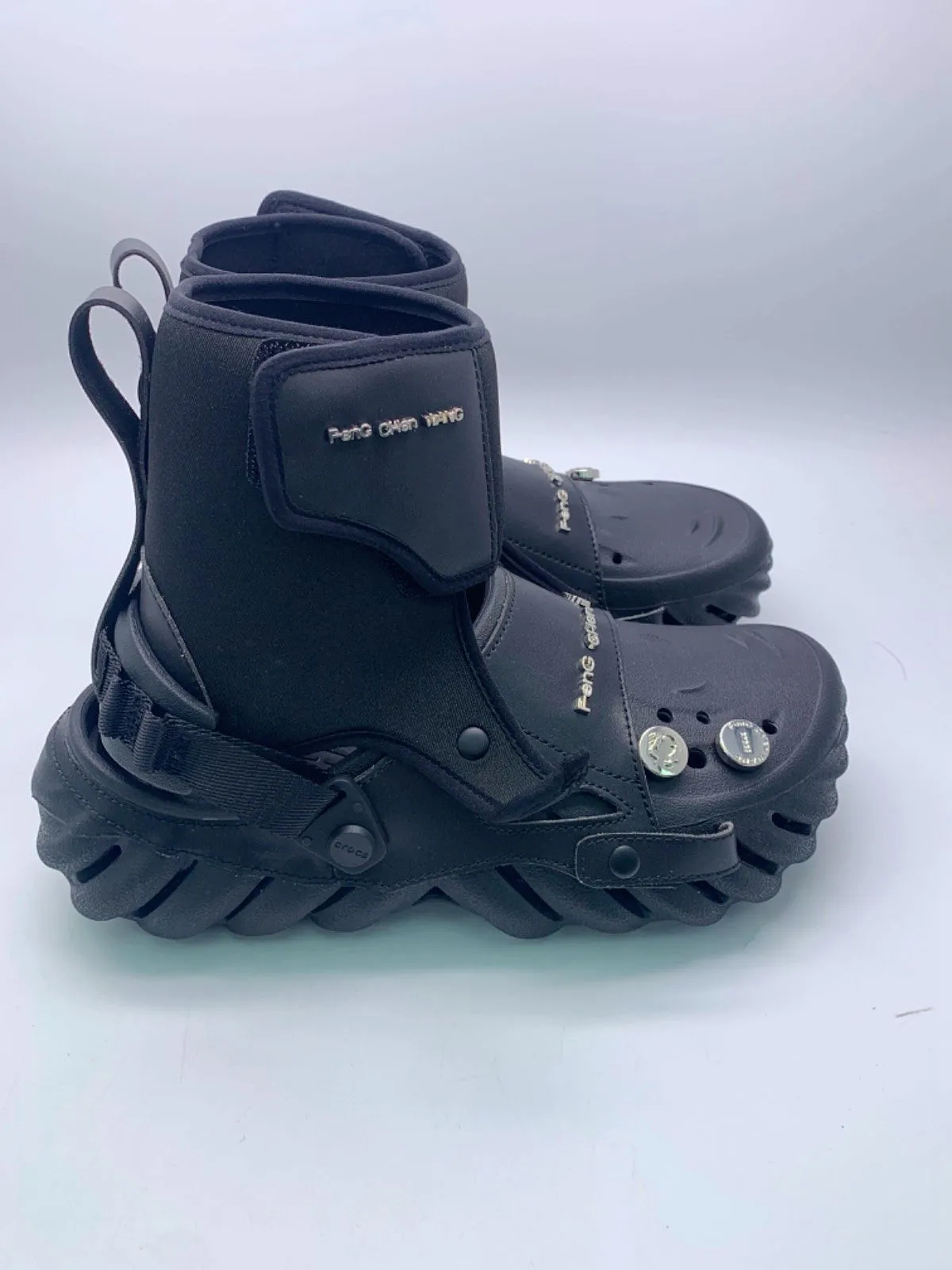 Feng Chen Wang Black Crocs Echo Clog UK 7