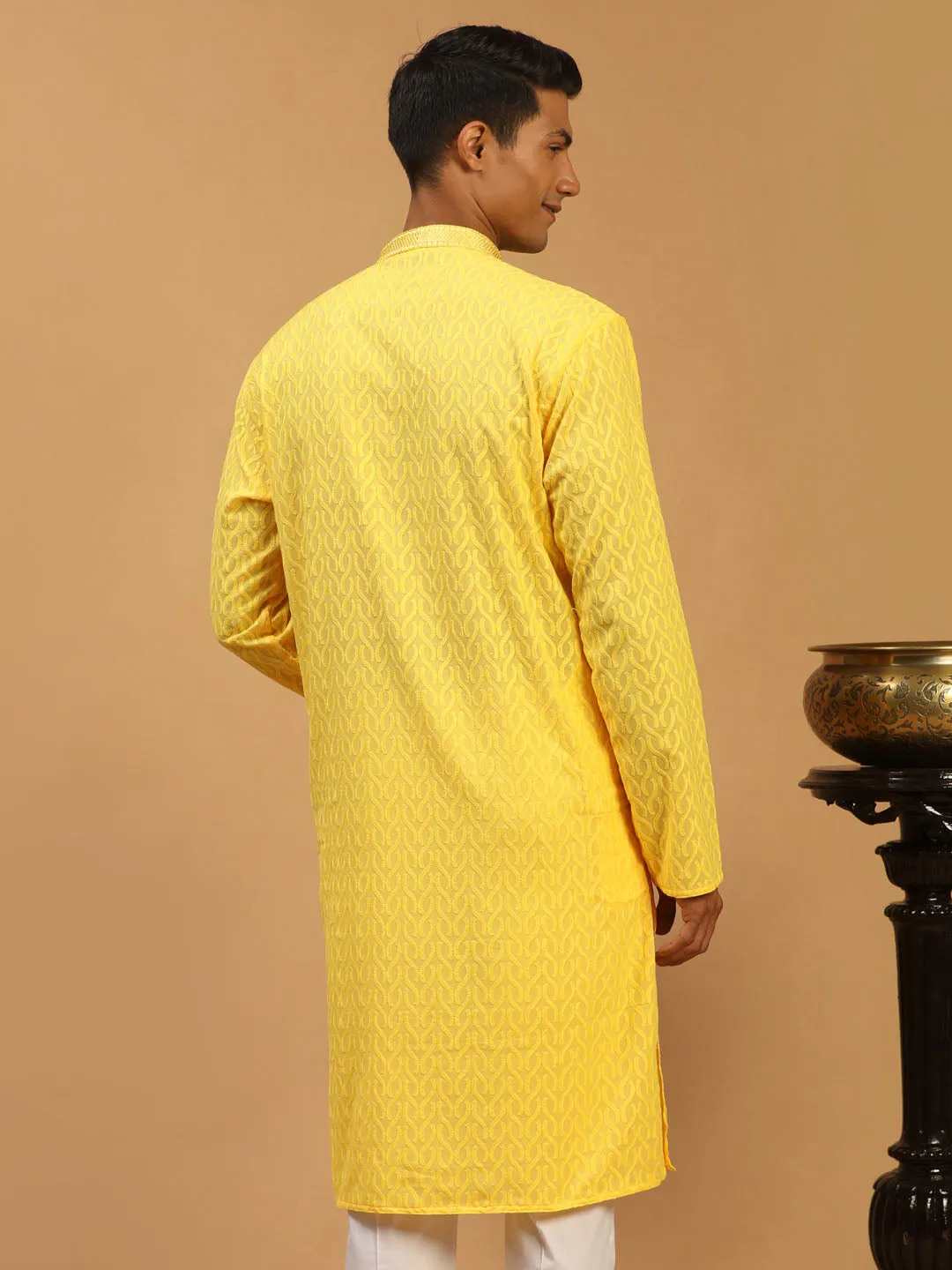 SHRESTHA By VASTRAMAY Men's Yellow Embroidered Kurta