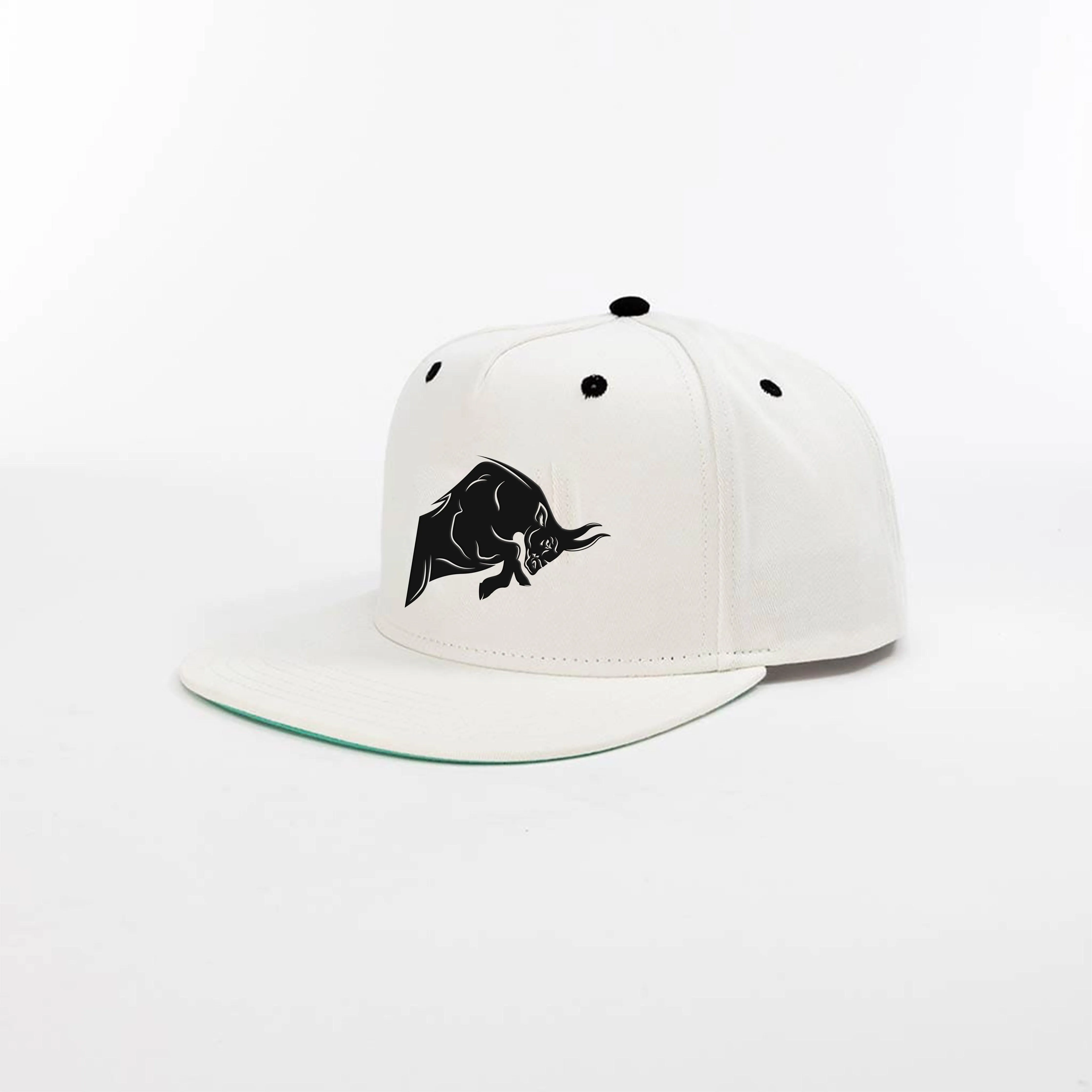 Signature Bull Cap - Snapback (WHITE)