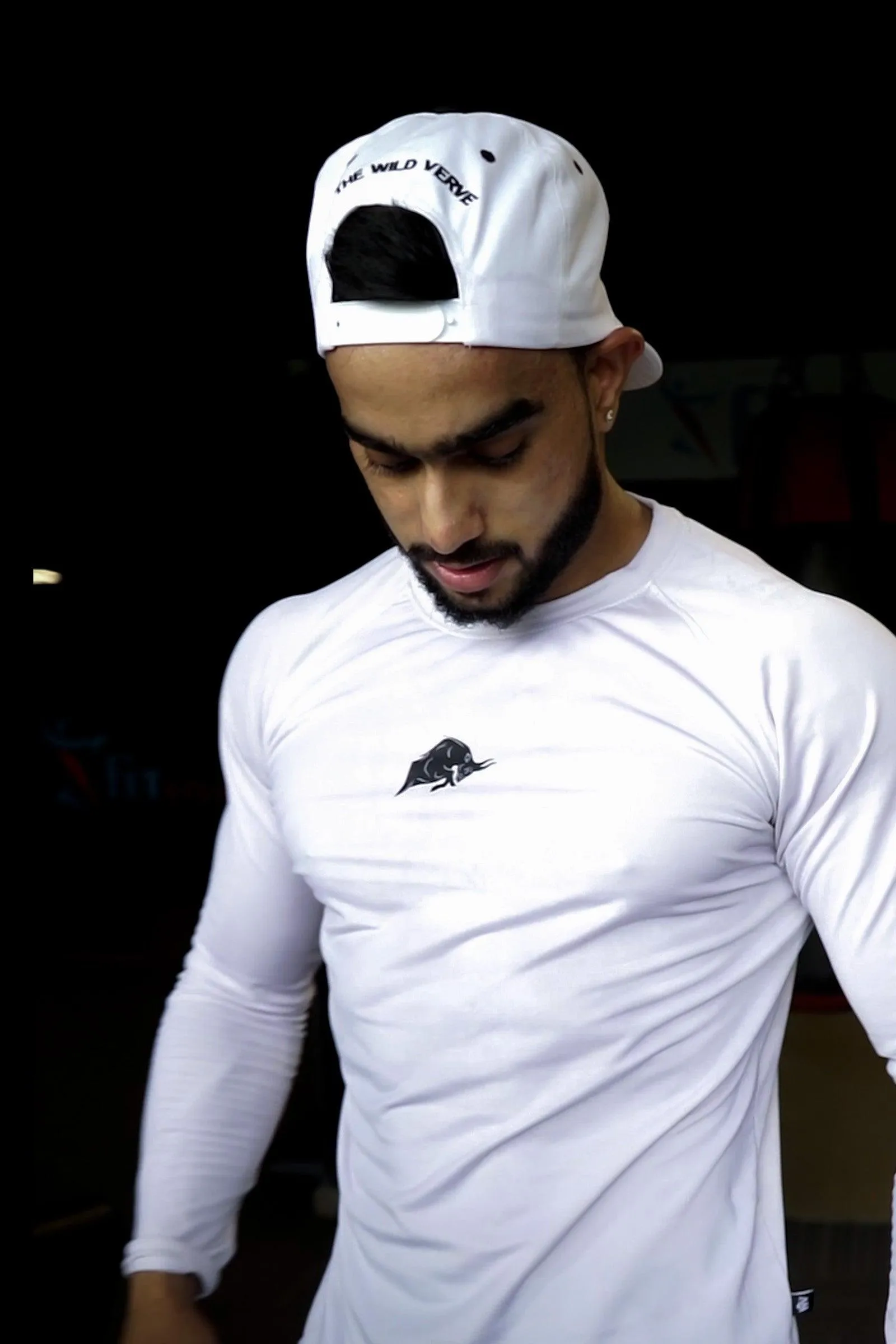Signature Bull Cap - Snapback (WHITE)