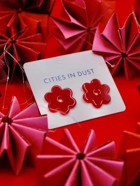 Small Cherry Acetate Daisy Earrings
