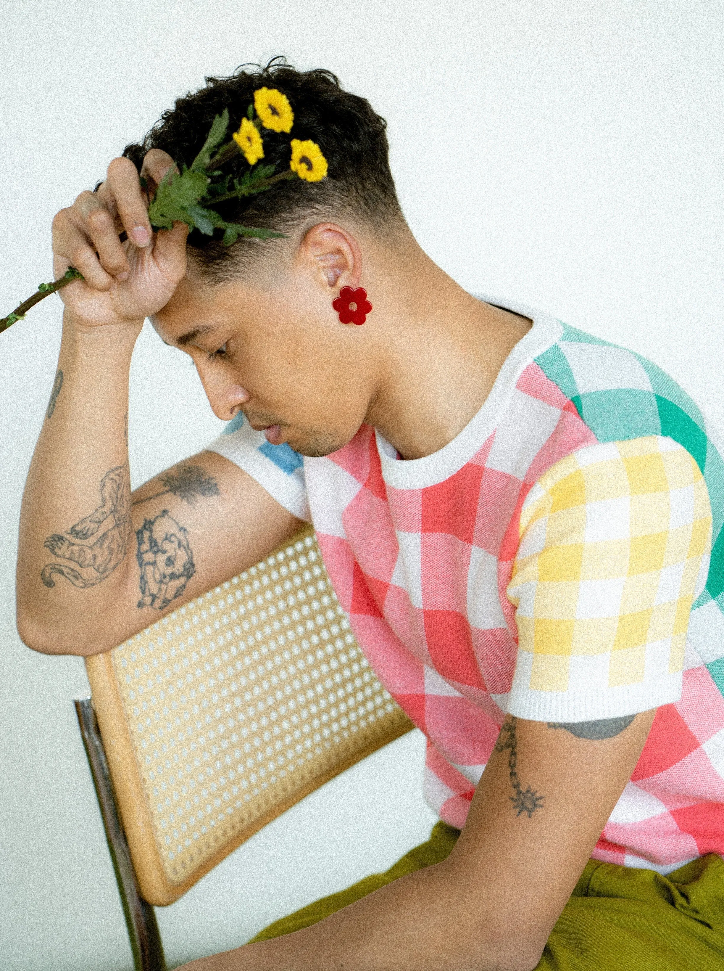 Small Cherry Acetate Daisy Earrings