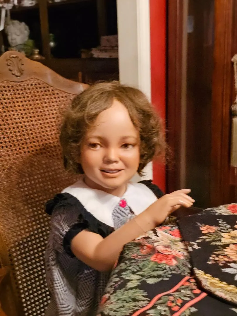 VINTAGE RARE HINDSGUAL LITTLE GIRL TODDLER MANNEQUIN MADE IN DENMARK WITH CLOTHES AND HAIR PIECE
