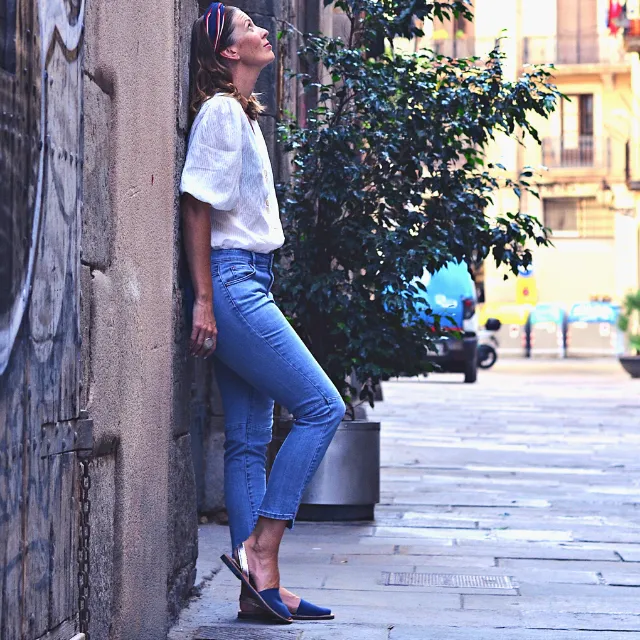 Wide Fit | Flat Avarcas | Navy Rose Gold (Padded)